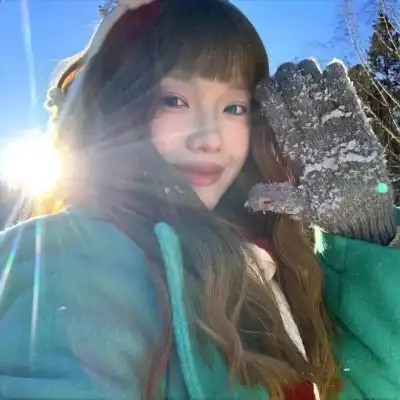 雍恨云
